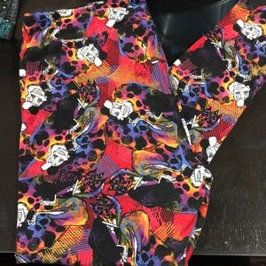NWOT Lularoe TC Disney leggings Cruella